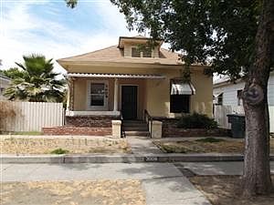 2nd image of 3009 E Iowa Ave