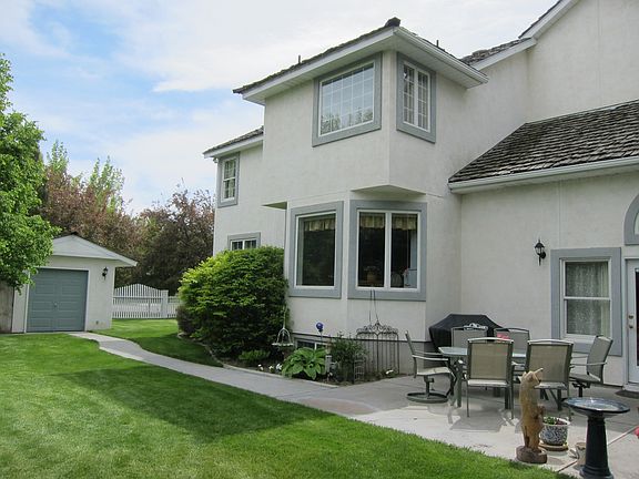 3rd image of 3493 Nathan Dr