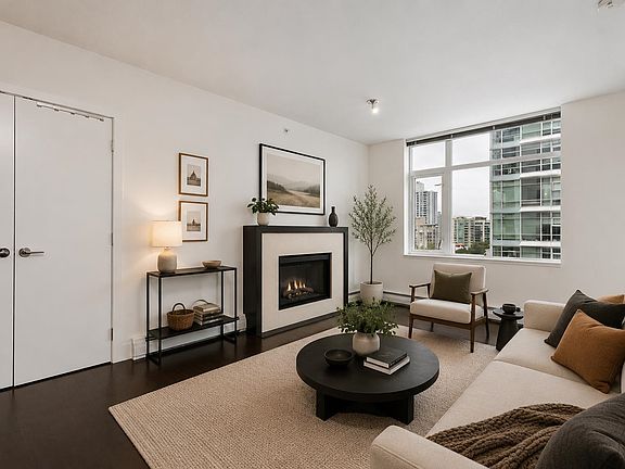 2nd image of 1320 Chesterfield Ave #1208