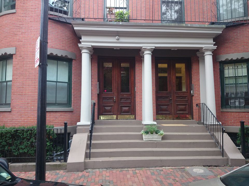 2nd image of 48 Chandler St #1