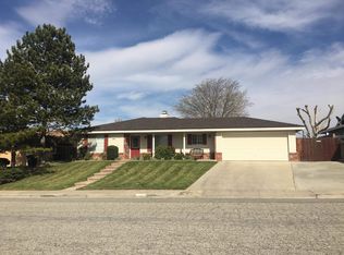 910 Elm St, Tehachapi, CA 93561