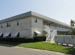5357 81st St N APT 19, Saint Petersburg, FL 33709