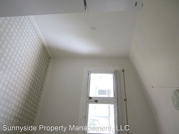 4th image of 961 10th St #961