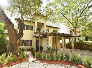 3760 Kumquat Ave, Miami, FL 33133