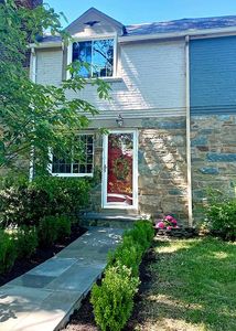 705 Avon Pl, Alexandria, VA, 22314