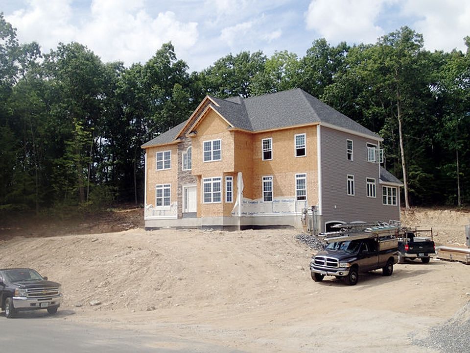 2nd image of 50 Northland Rd
