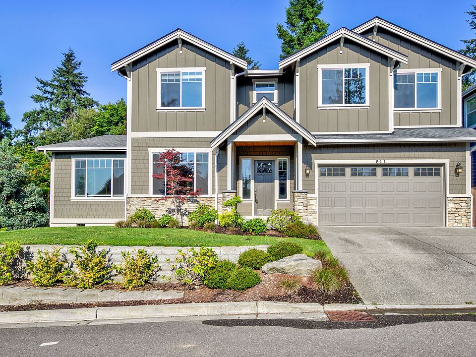 1st image of 611 Landmark Ct NE