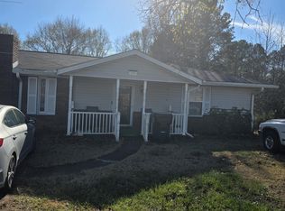 70 Snowmill Rd, Woodruff, SC 29388