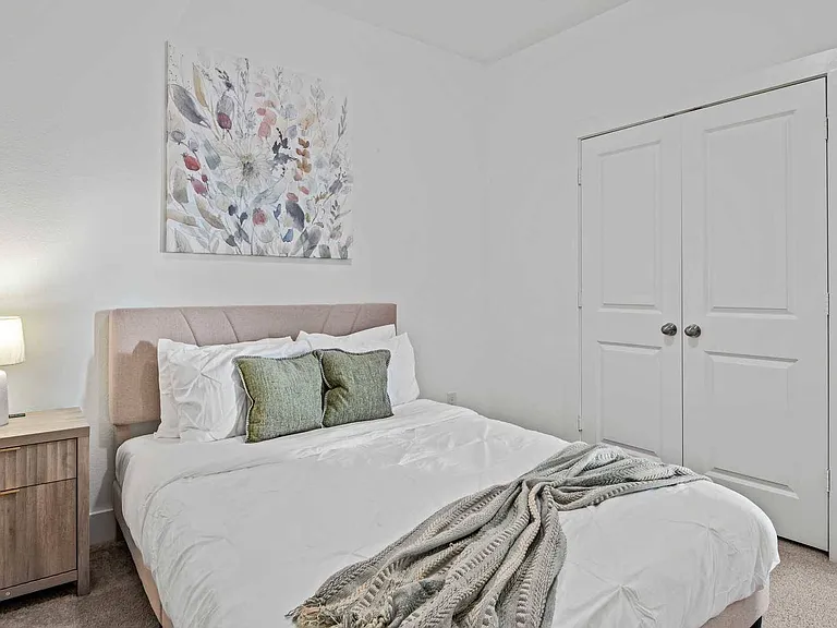 583 Bradley Dr — Photo 15