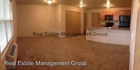 4th image of 2885 Latimer St APT B202
