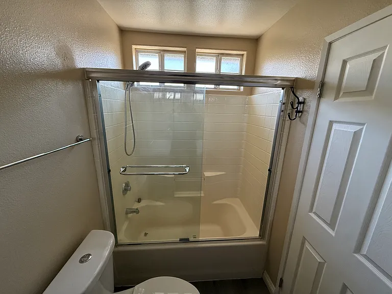 7414 Western Bay Dr — Photo 16