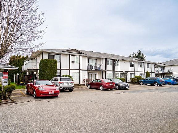 4th image of 45655 McIntosh Dr #6