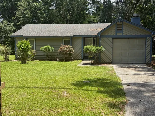 2437 Lanrell Dr, Tallahassee, FL 32303