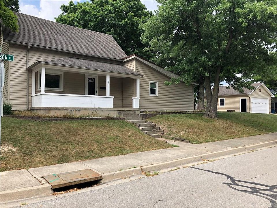 1st image of 139 Jackson St