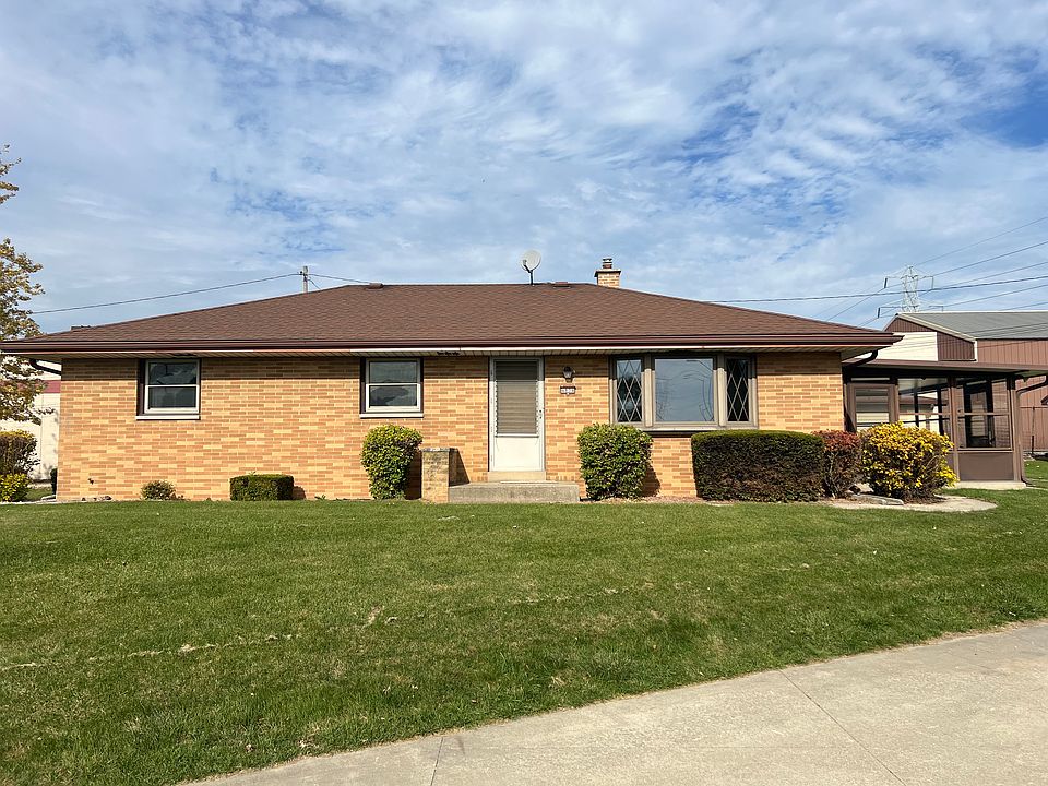 1st image of 4834 S Whitnall Ave