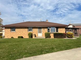 4834 S Whitnall Ave, Cudahy, WI 53110