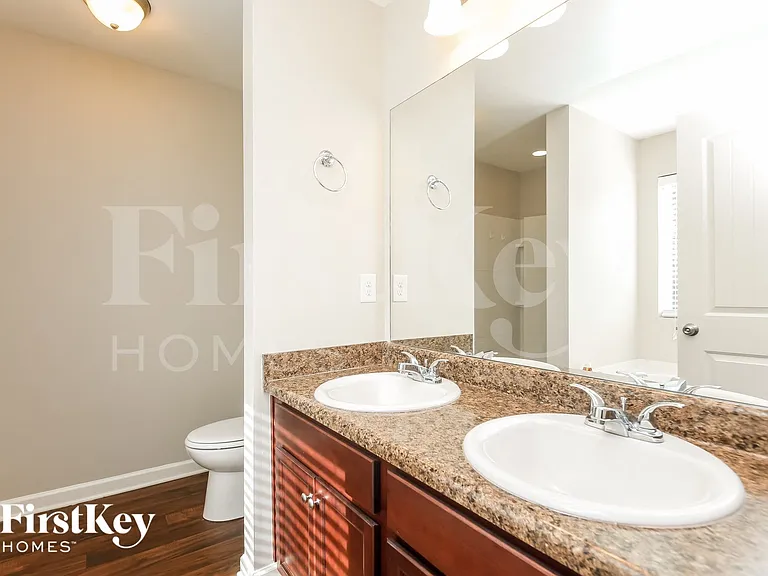 179 Spring Forrest Ln — Photo 8