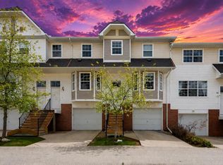 45 W Tuscany Springs Hts NW, Calgary, AB T3L 2S4