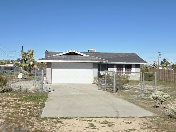 2nd image of 58788 Sun Mesa Dr
