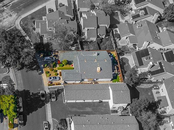 4th image of 1972 Ponderosa Dr