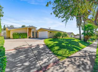1160 Coronet Ave, Pasadena, CA 91107
