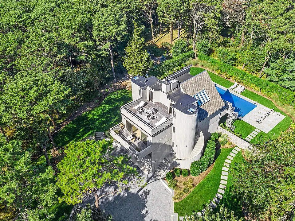 49 Arbutus Rd