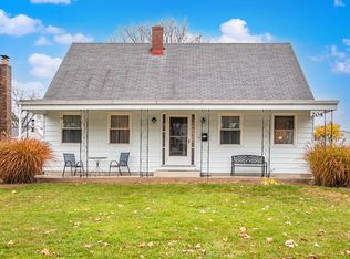 204 Deerfield Rd, Columbus, OH 43228