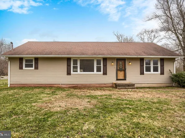 1548 Route 204, Selinsgrove, PA 17870