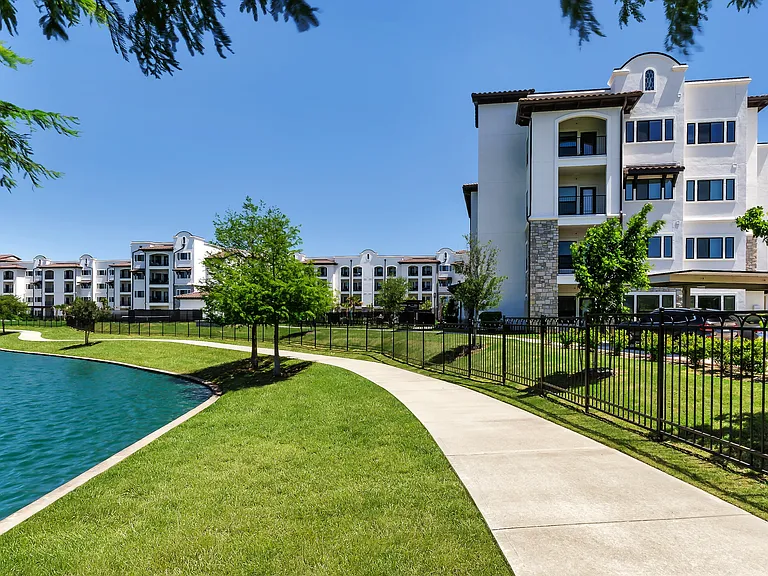 arista riverstone 011