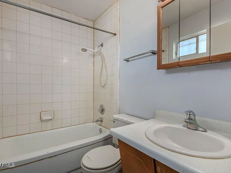 2226 W Heatherbrae Dr #2 — Photo 13