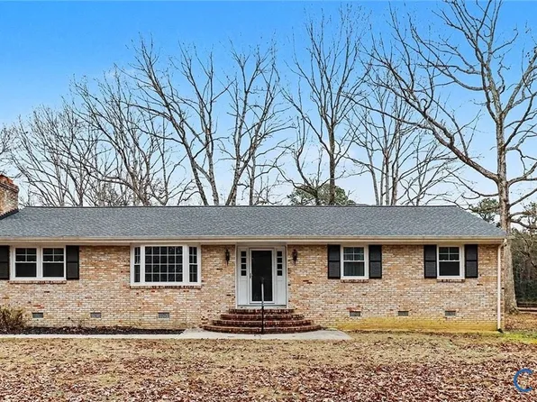 9107 Dabney Dr, Sutherland, VA 23885