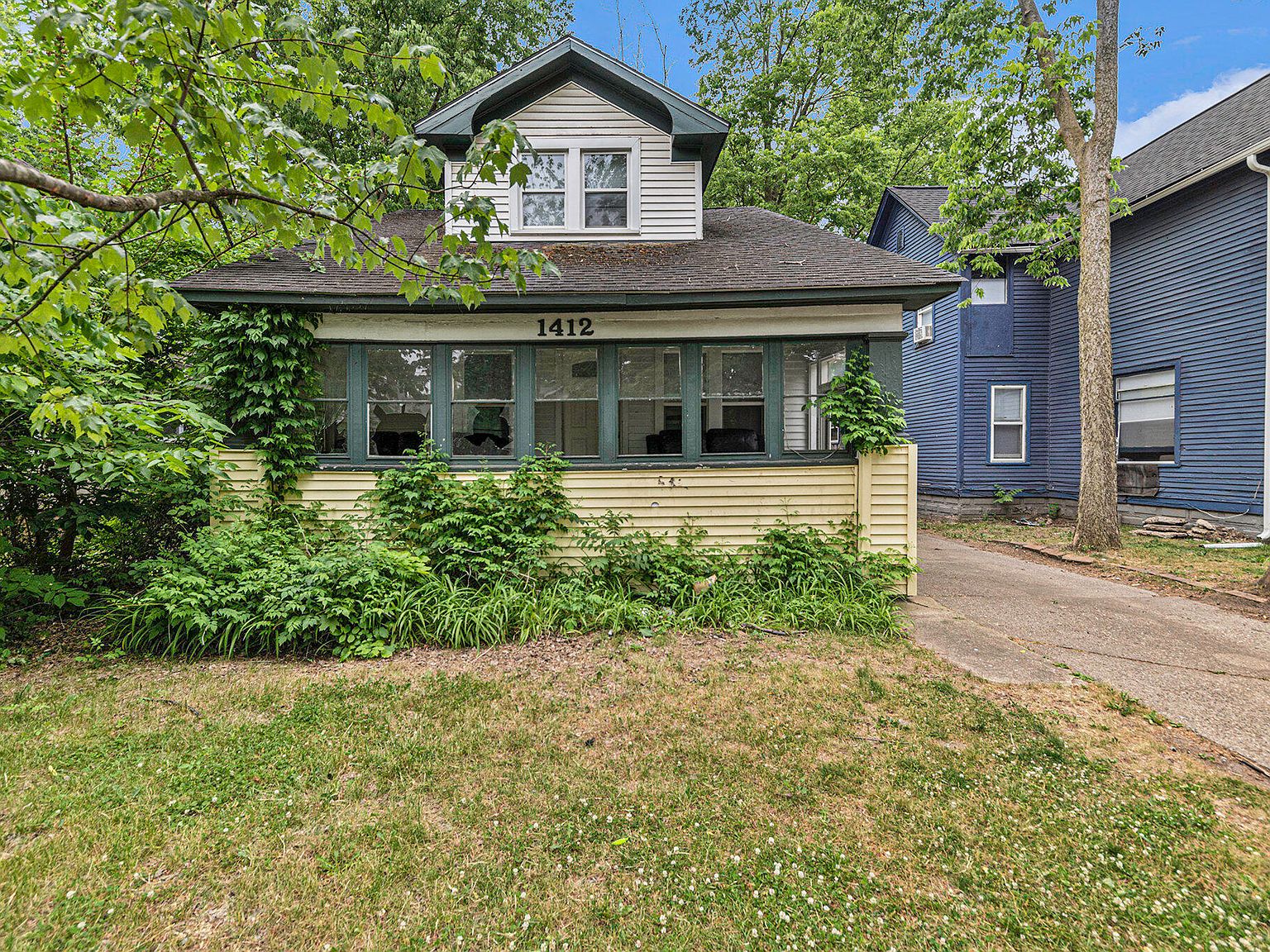 1412 Reed Ave, Kalamazoo, MI 49001 MLS 23019724 Zillow