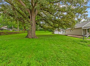 523 Elliott St, Council Bluffs, IA 51503