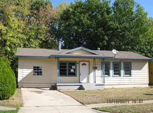1327 Gary Dr, Garland, TX 75041