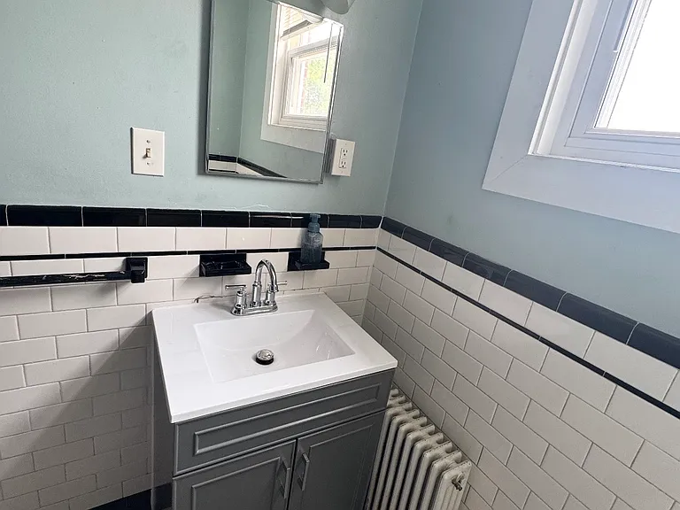 4232 Shamrock Ave #1 — Photo 5