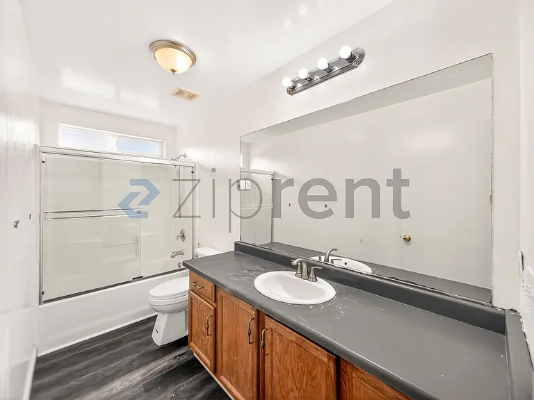 12104 Timberpointe Dr — Photo 18
