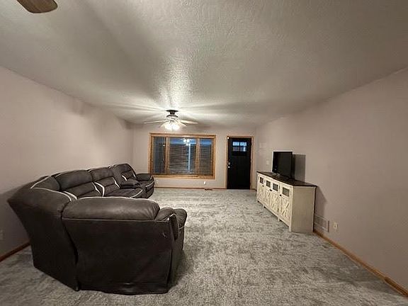 3rd image of 10879 106th Rd