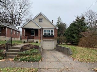 4938 Oaklawn Dr, Cincinnati, OH 45227