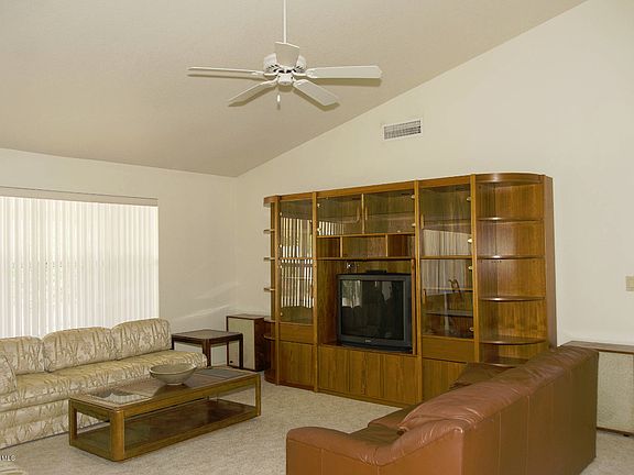 3rd image of 7852 E Nido Ave