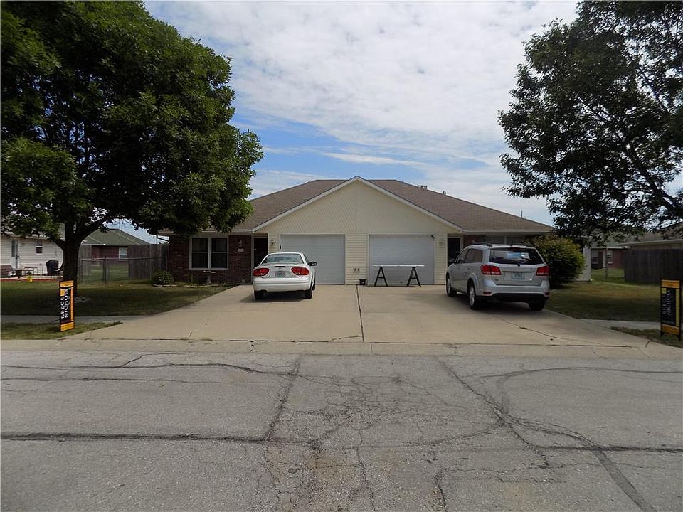 1st image of 1418 Blue Branch Dr