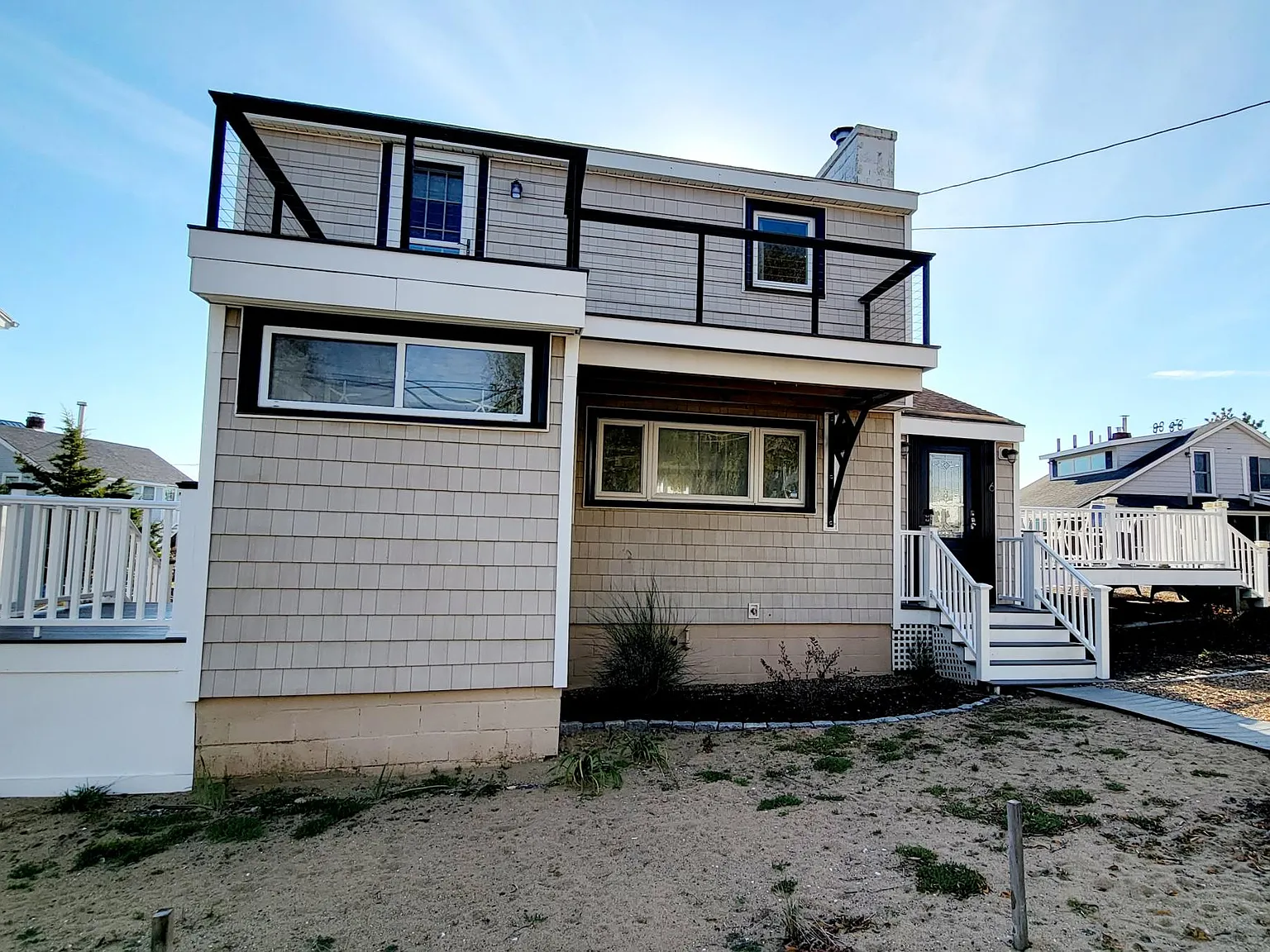 3 bed, 1.5 bath, 1426 sqft, $4,500 — Photo 2