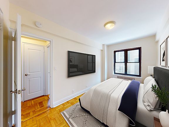 3rd image of 141 E 56th St APT 10A