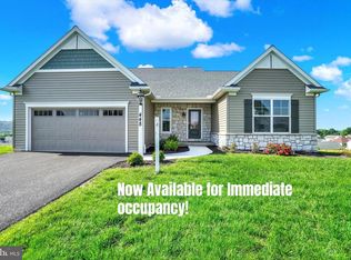 448 Springhouse Ln, York, PA 17406