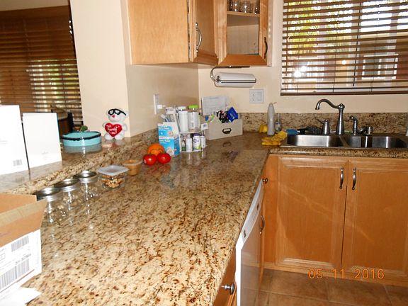 3rd image of 4431 32nd St Unit 13