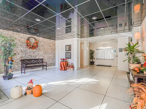 2711 Avenue X image 38 of 41