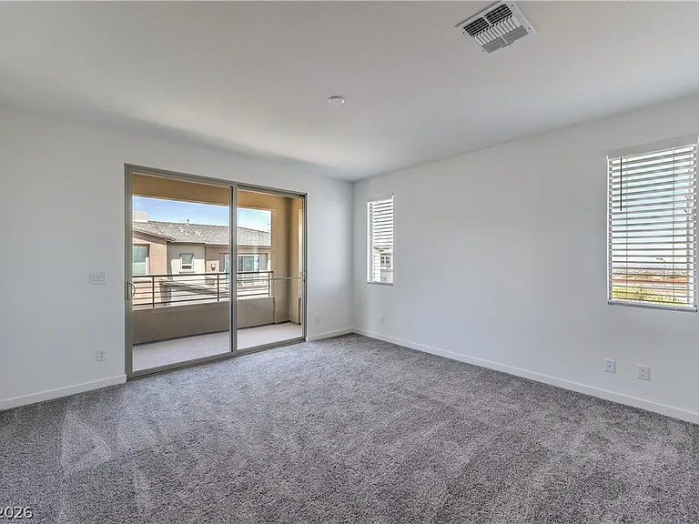 11390 Crimson Ledge Ave — Photo 13