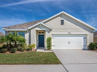 16368 Treasure Point Dr, Wimauma, FL 33598