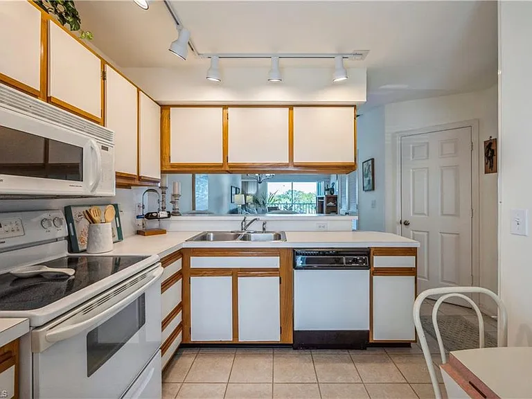 1325 Mainsail Dr #1213 — Photo 14