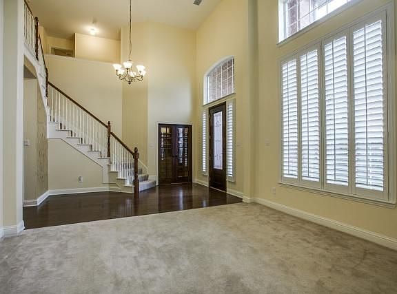 5th image of 15129 Farmcote Dr