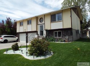 847 Chantilly Ln, Idaho Falls, ID 83402